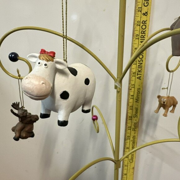 Member's Mark 24"Noah's Ark Christmas Tree 5 Hand Finished Animal Ornaments - Picture 10 of 12